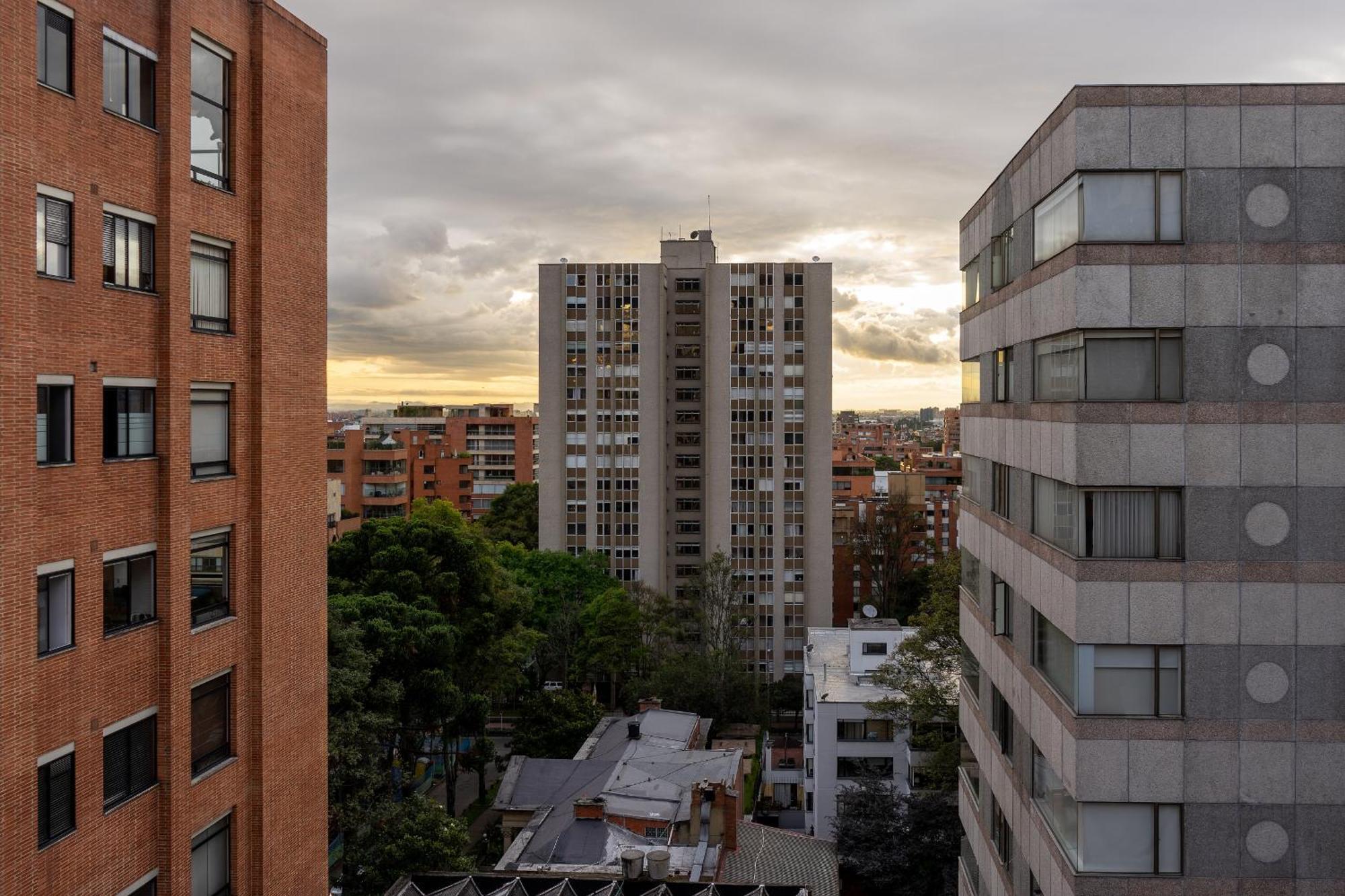 Penthouse Chicala Colombian Experience In Parque Virrey Bogotá Exterior foto